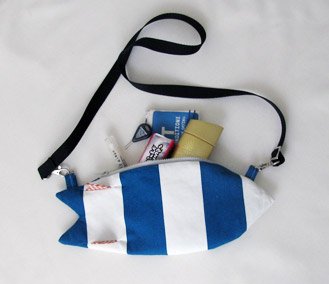 Fish shoulder bag width=